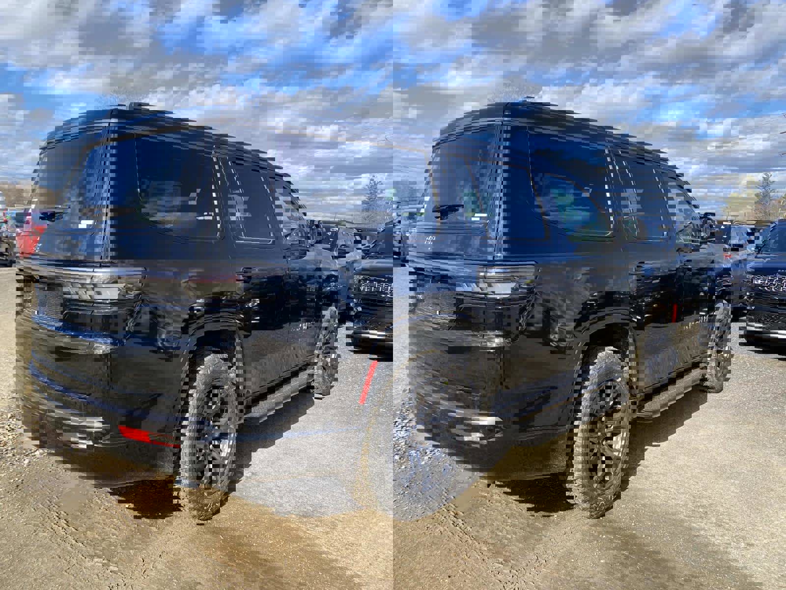 New 2026 Jeep Grand Wagoneer 4WD image 3