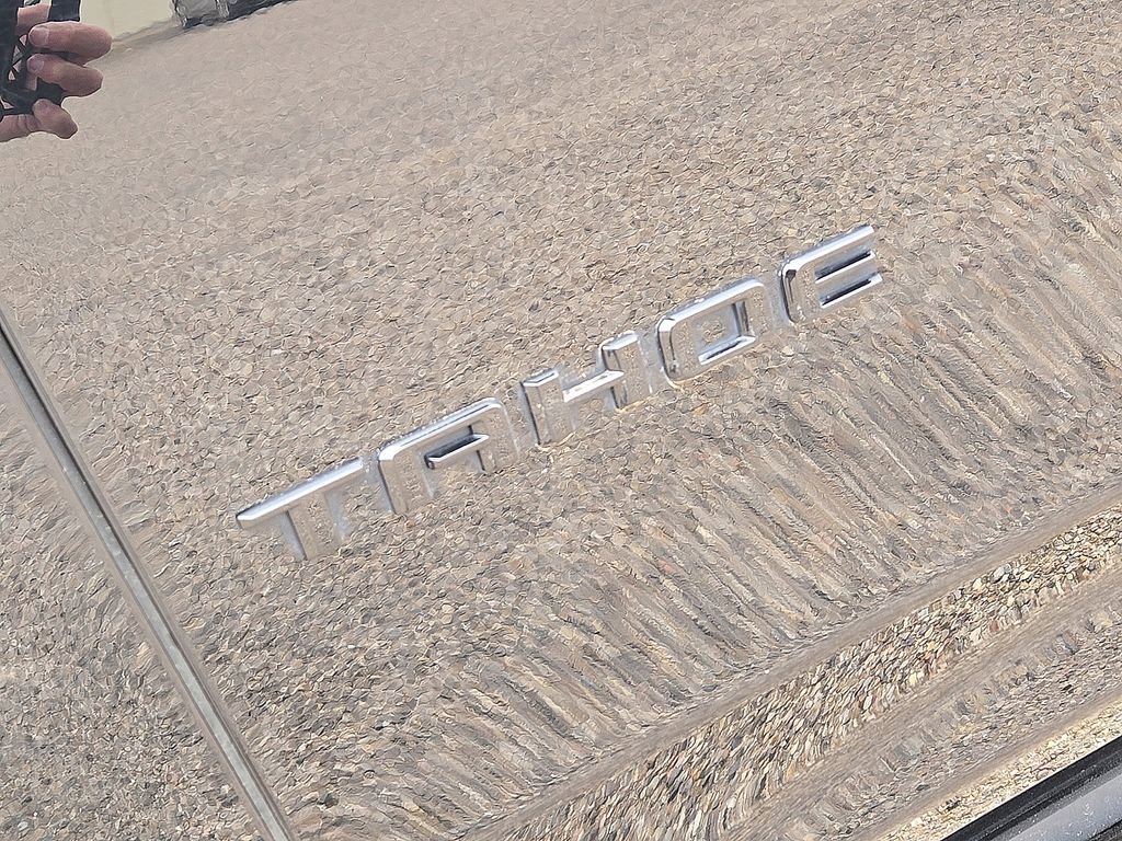 Used 2024 Chevrolet Tahoe High Country w/ Advanced Technology Package image 13