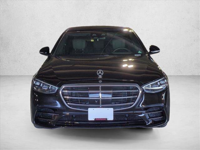 Used 2023 Mercedes-Benz S 580 4MATIC Sedan image 2