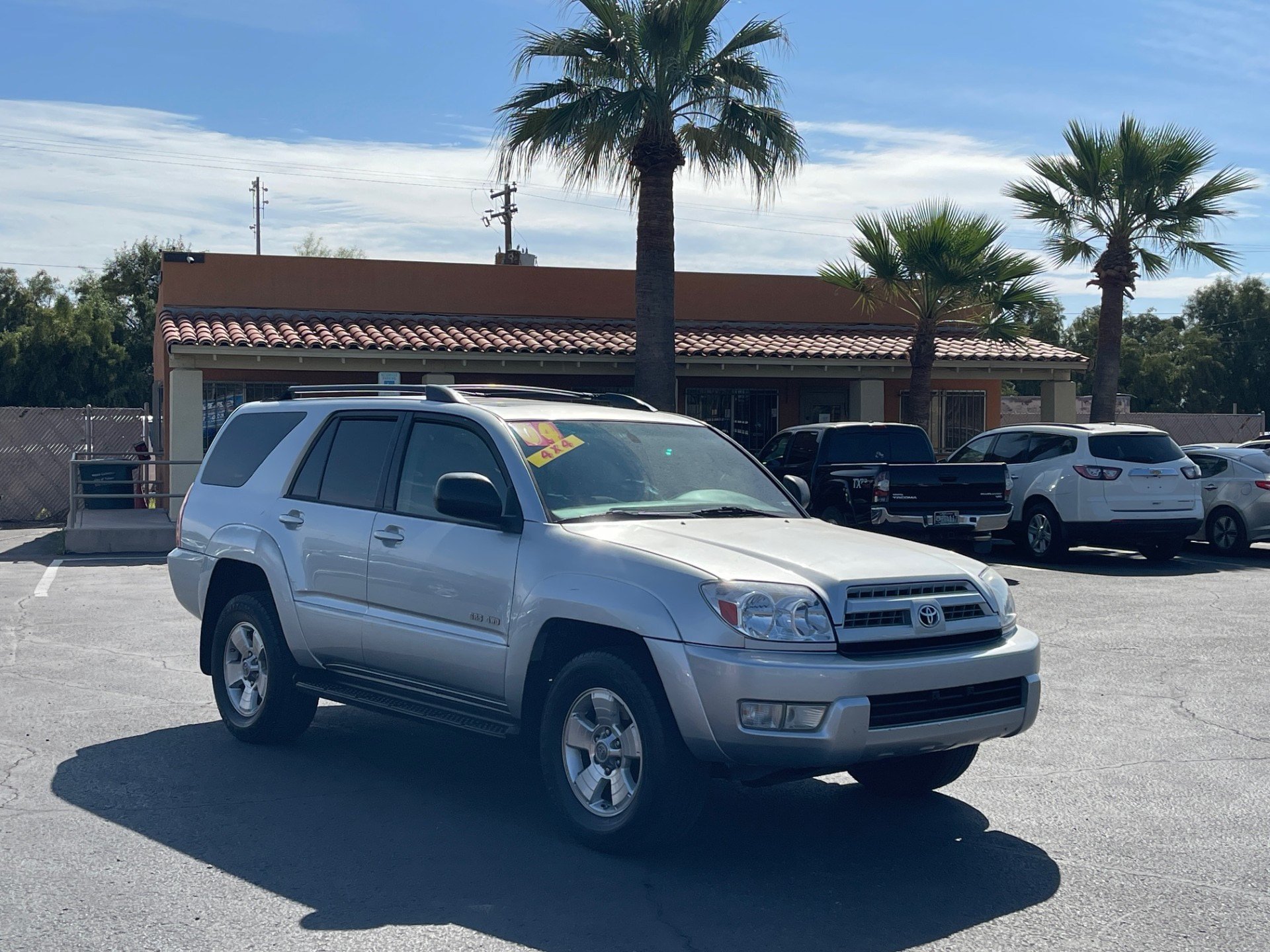 Used 2004 Toyota 4Runner SR5 AWD/4WD image 7
