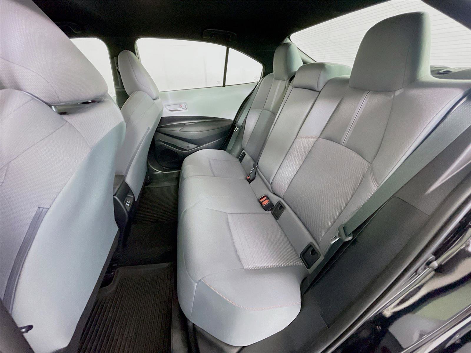 Used 2025 Toyota Corolla FX w/ Convenience Package image 26