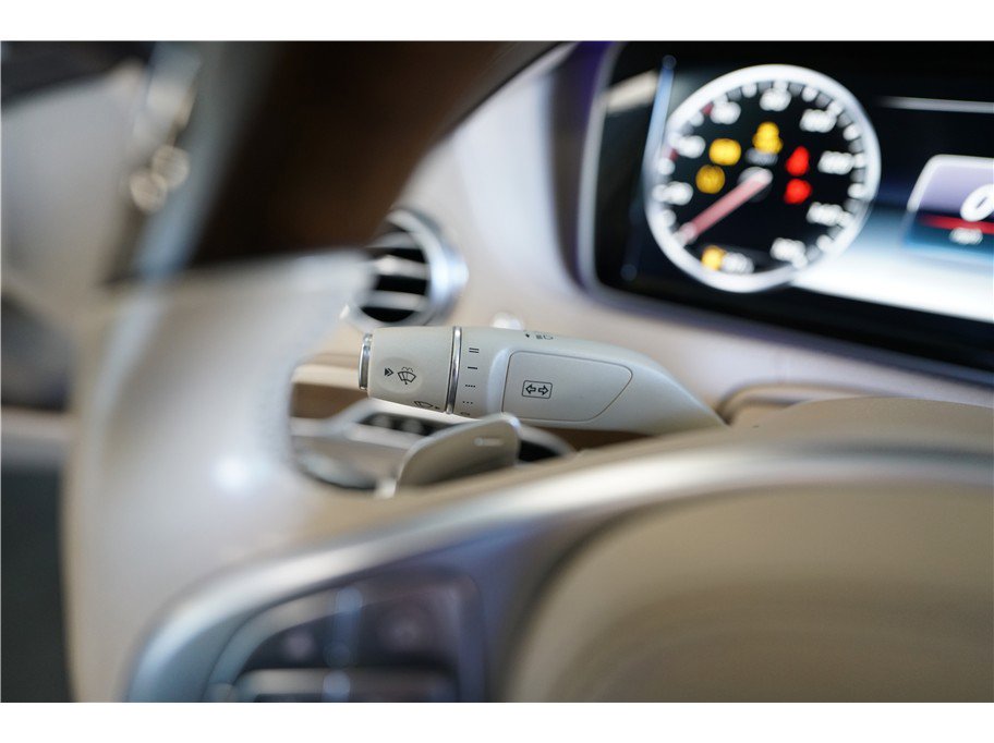 Used 2015 Mercedes-Benz S 550 Sedan image 29