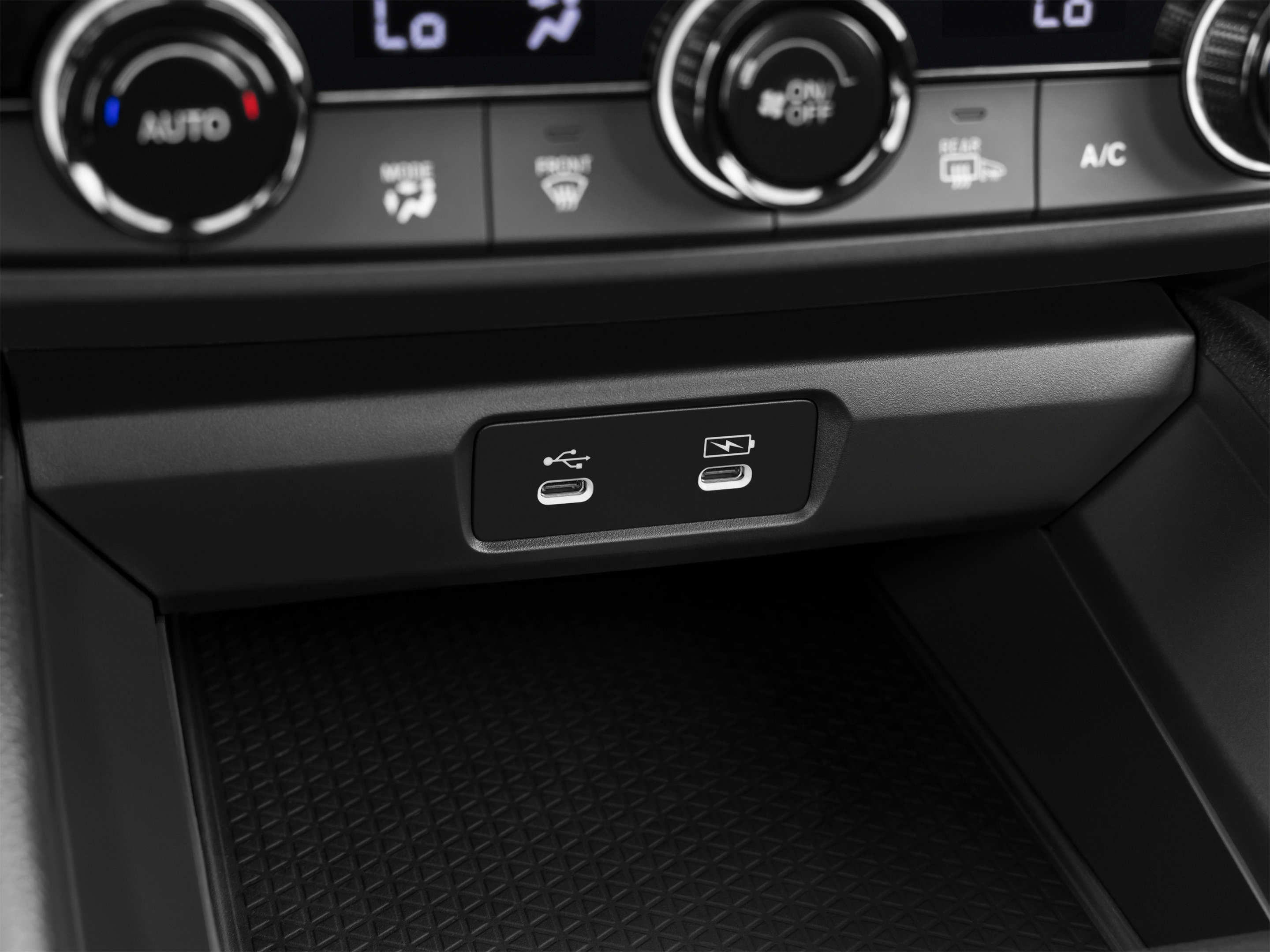 Certified 2025 Honda Accord SE image 37