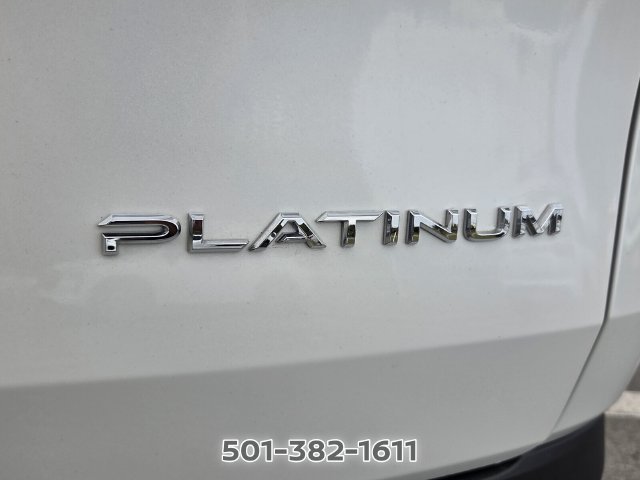 Used 2024 Toyota Grand Highlander AWD image 19