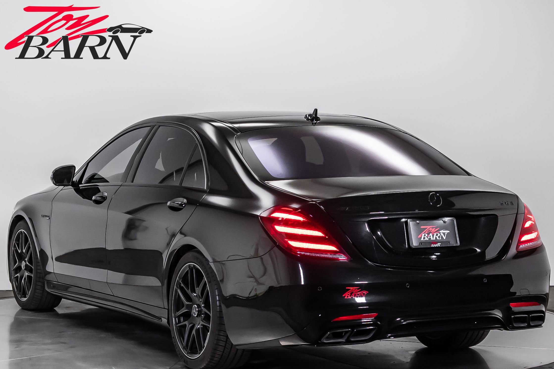 Used 2019 Mercedes-Benz S 63 AMG S 4MATIC Sedan image 3