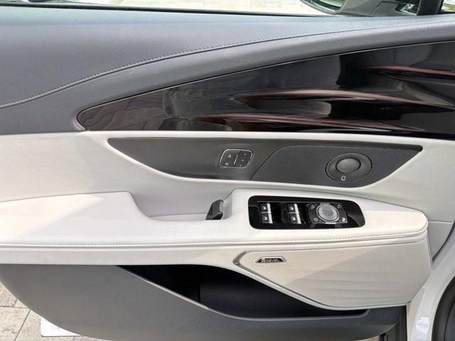 New 2026 Lincoln Nautilus Premier w/ Equipment Group 102A AWD/4WD image 9