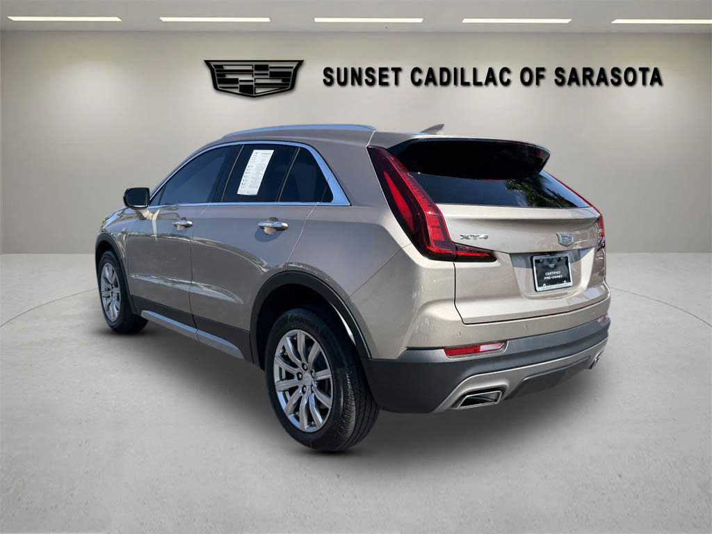 Certified 2022 Cadillac XT4 Premium Luxury w/ Technology Package FWD image 5