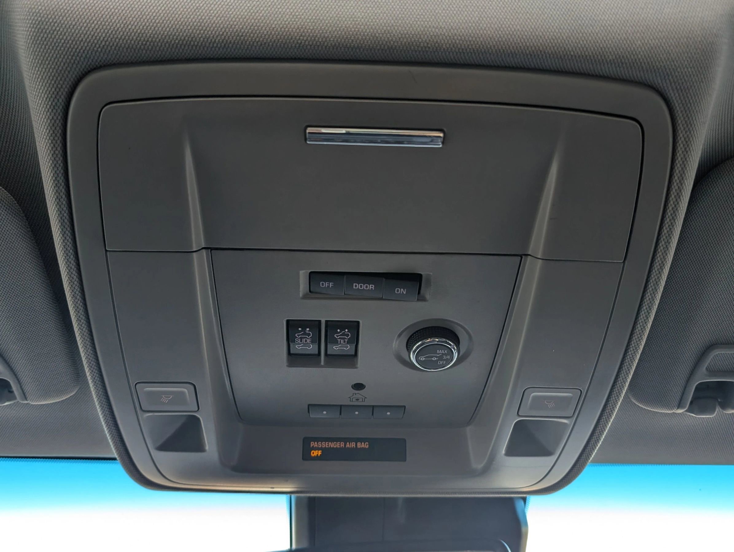 Used 2016 Chevrolet Tahoe LTZ image 33