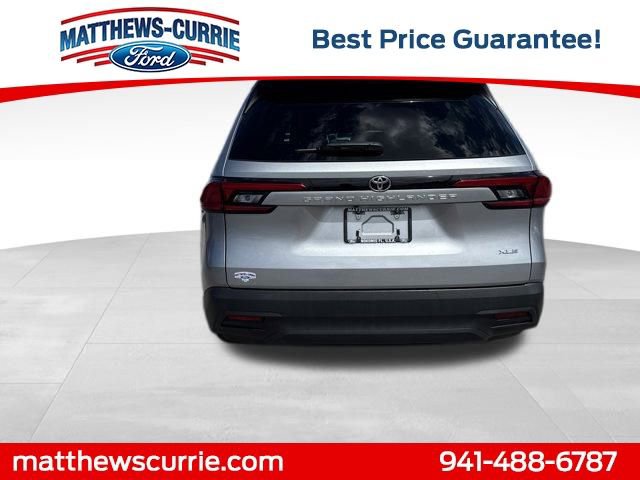 Used 2024 Toyota Grand Highlander XLE image 5