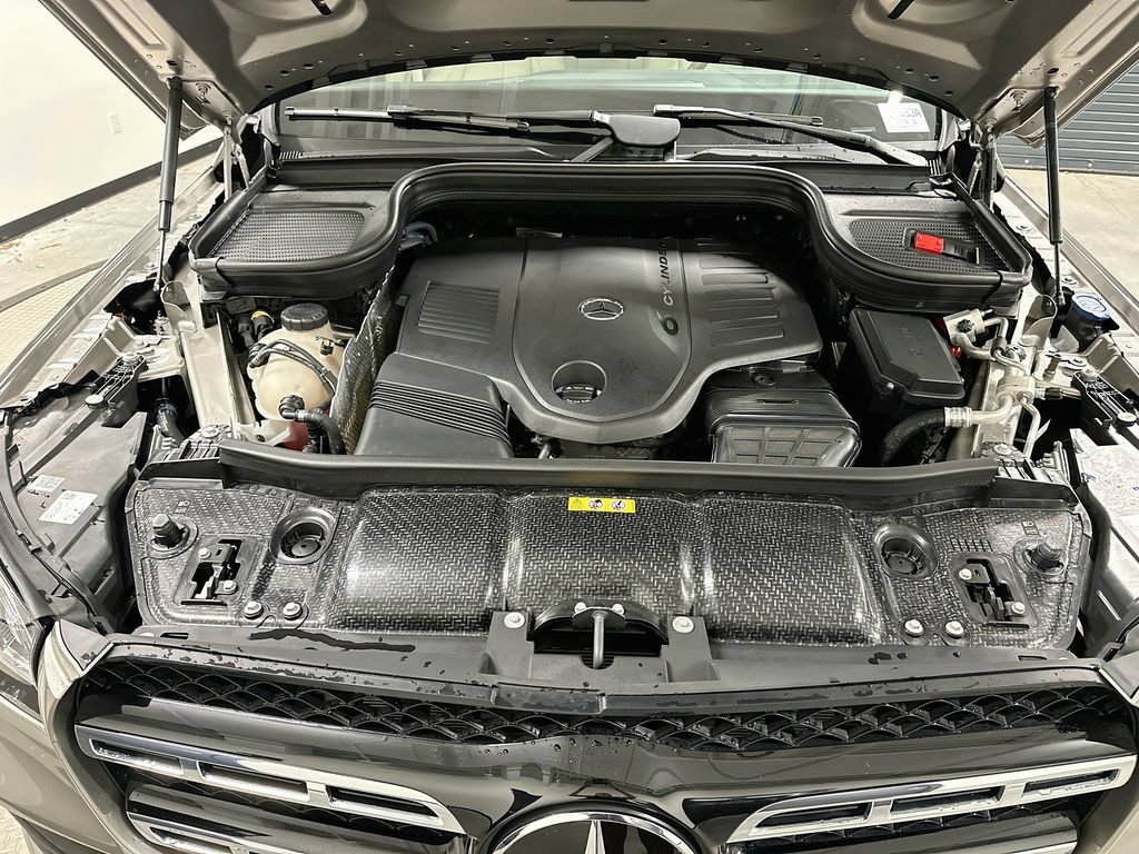 Certified 2022 Mercedes-Benz GLS 450 4MATIC image 32