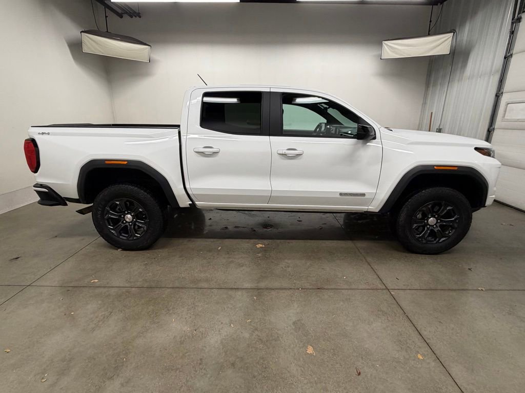 Certified 2024 GMC Canyon Elevation image 8