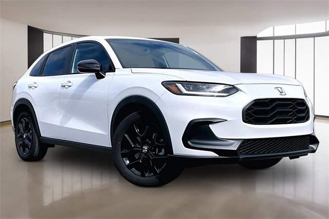 Used 2023 Honda HR-V Sport image 3