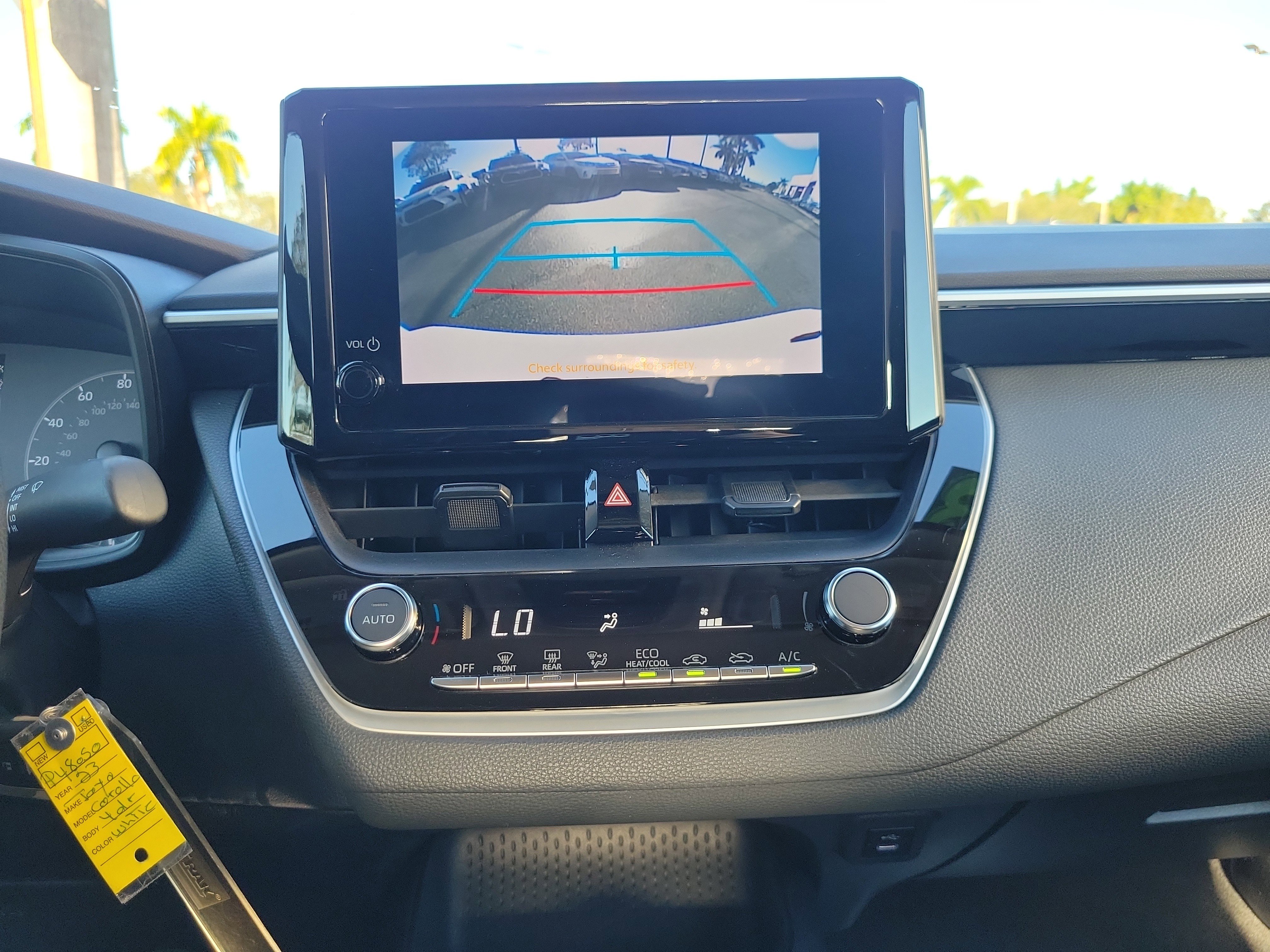 Used 2023 Toyota Corolla LE image 21