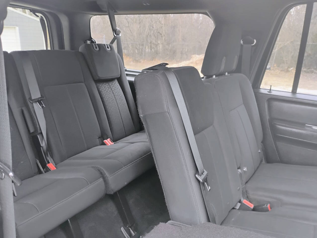 Used 2016 Ford Expedition EL XLT image 9
