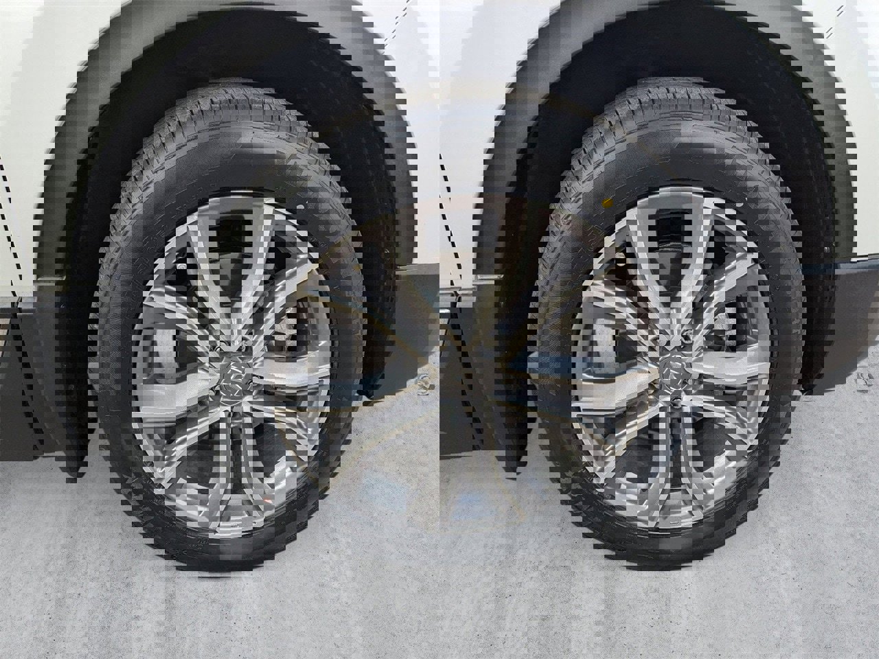 Used 2021 Honda CR-V Touring image 11