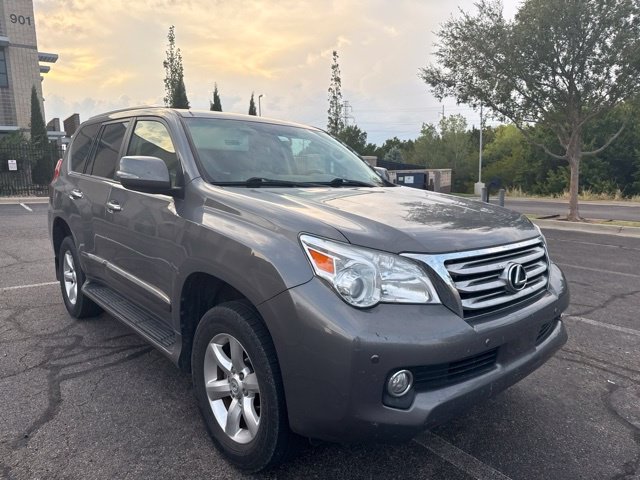Used 2012 Lexus GX 460 w/ Comfort Plus Pkg AWD/4WD image 3