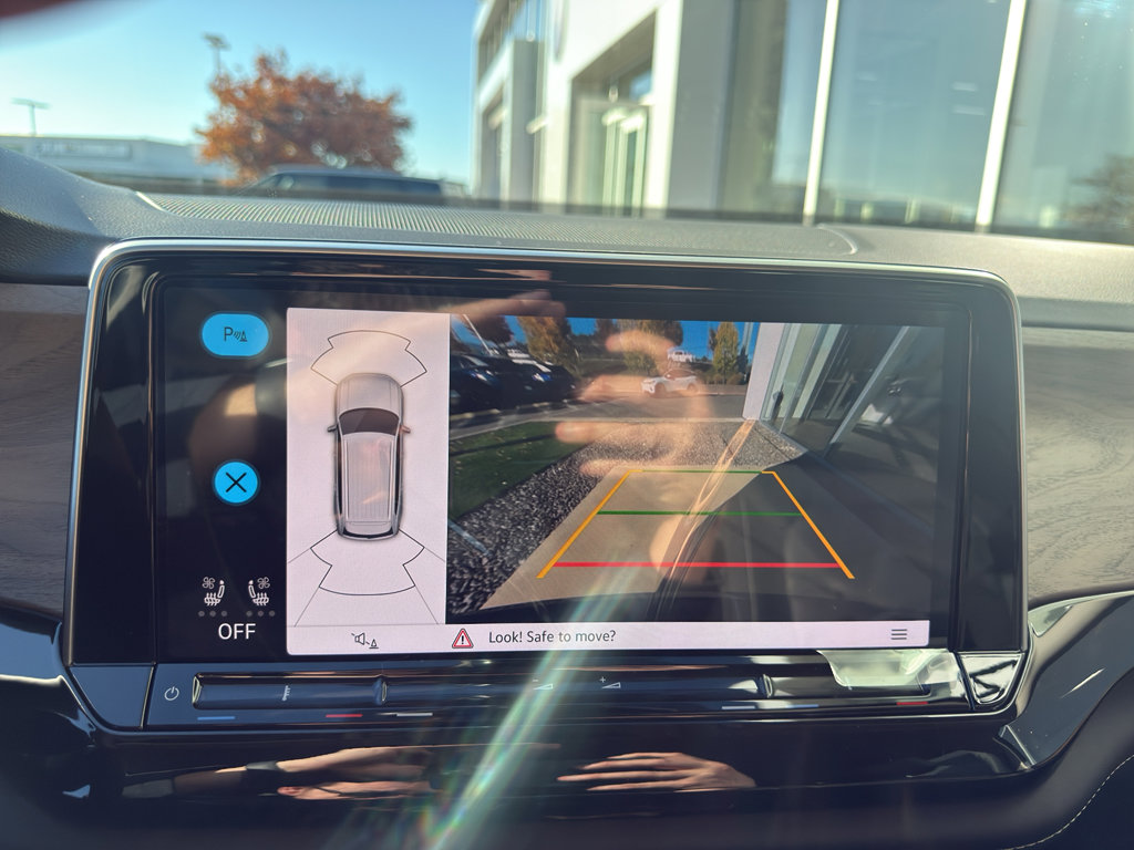 New 2026 Volkswagen Atlas SE image 11