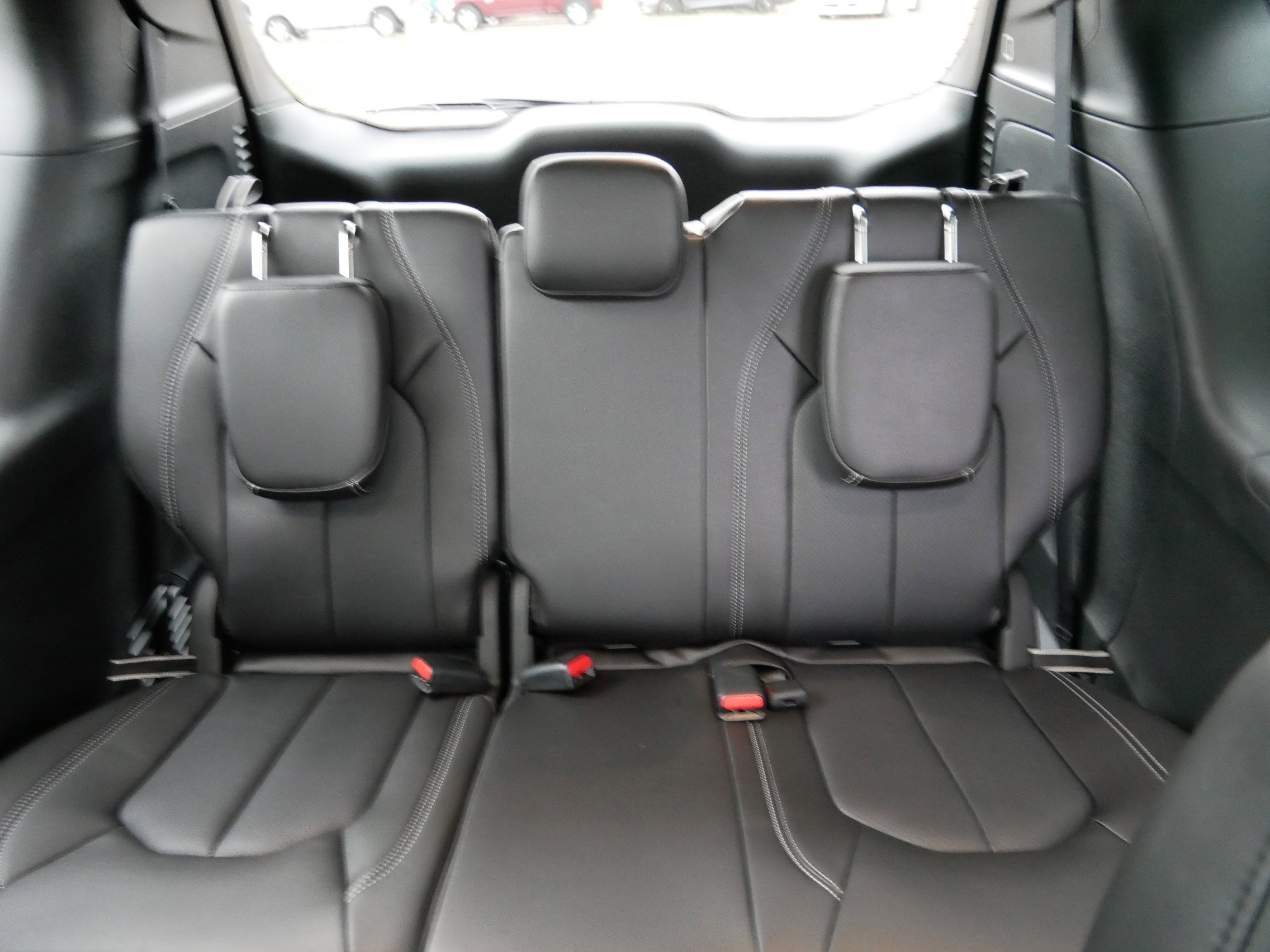 New 2026 Chrysler Pacifica Select image 8