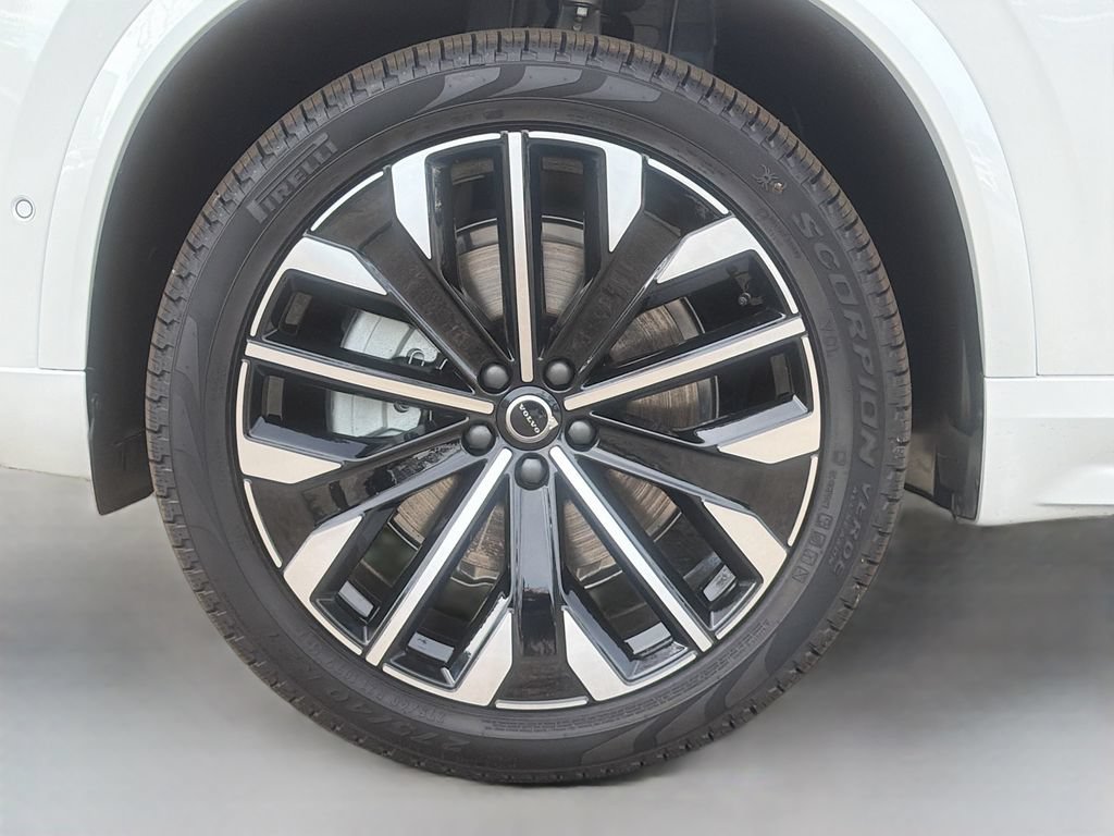 New 2026 Volvo XC90 B6 Ultra w/ Protection Package AWD/4WD image 33