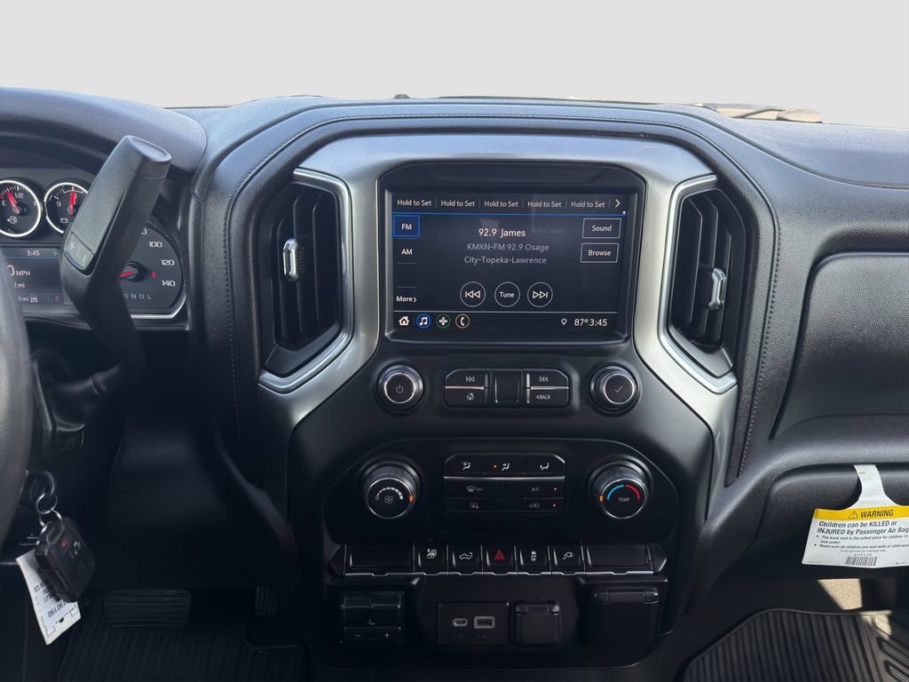 Used 2020 Chevrolet Silverado 3500 LT AWD/4WD image 16