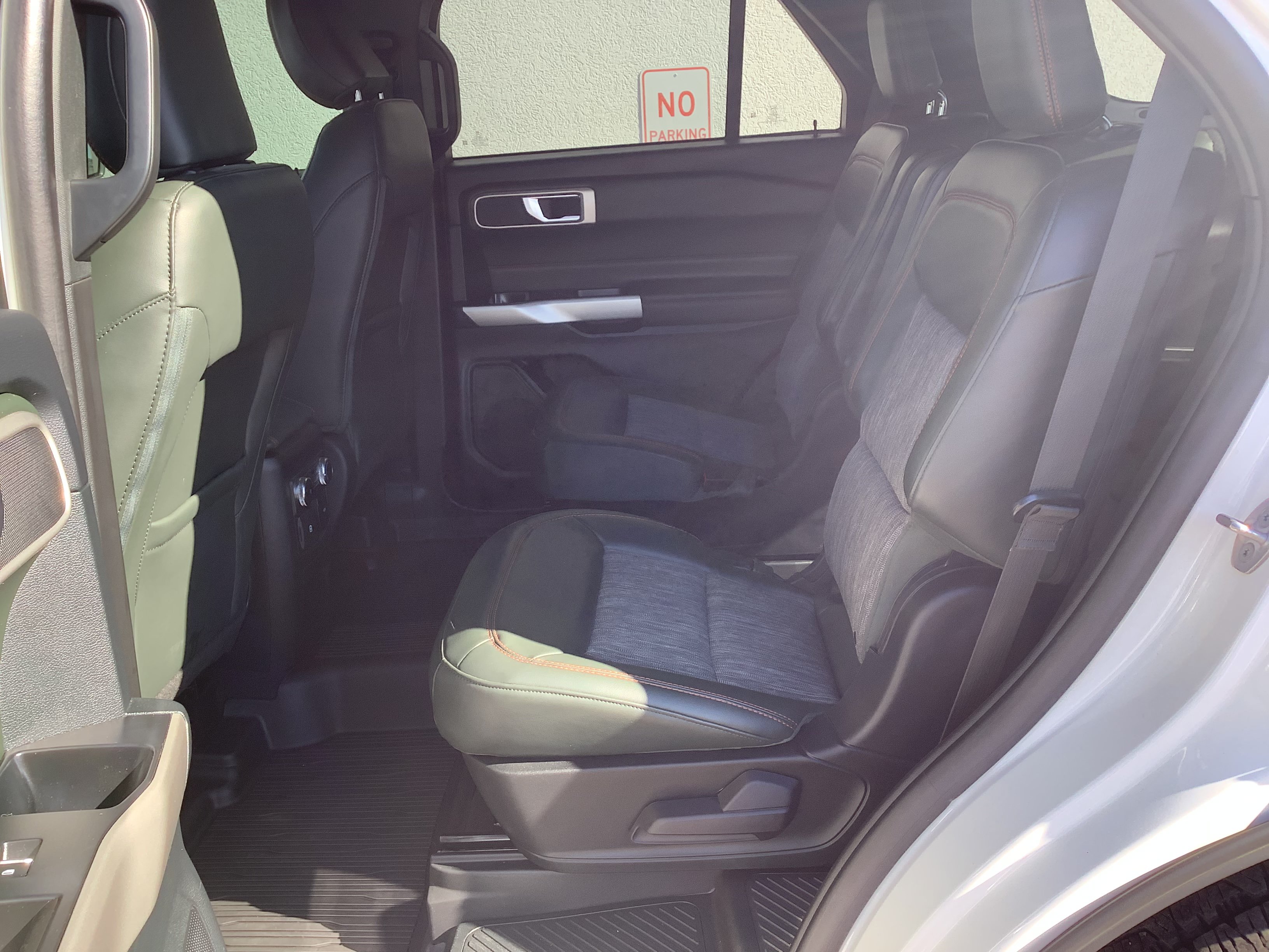 Used 2023 Ford Explorer Timberline AWD/4WD image 9
