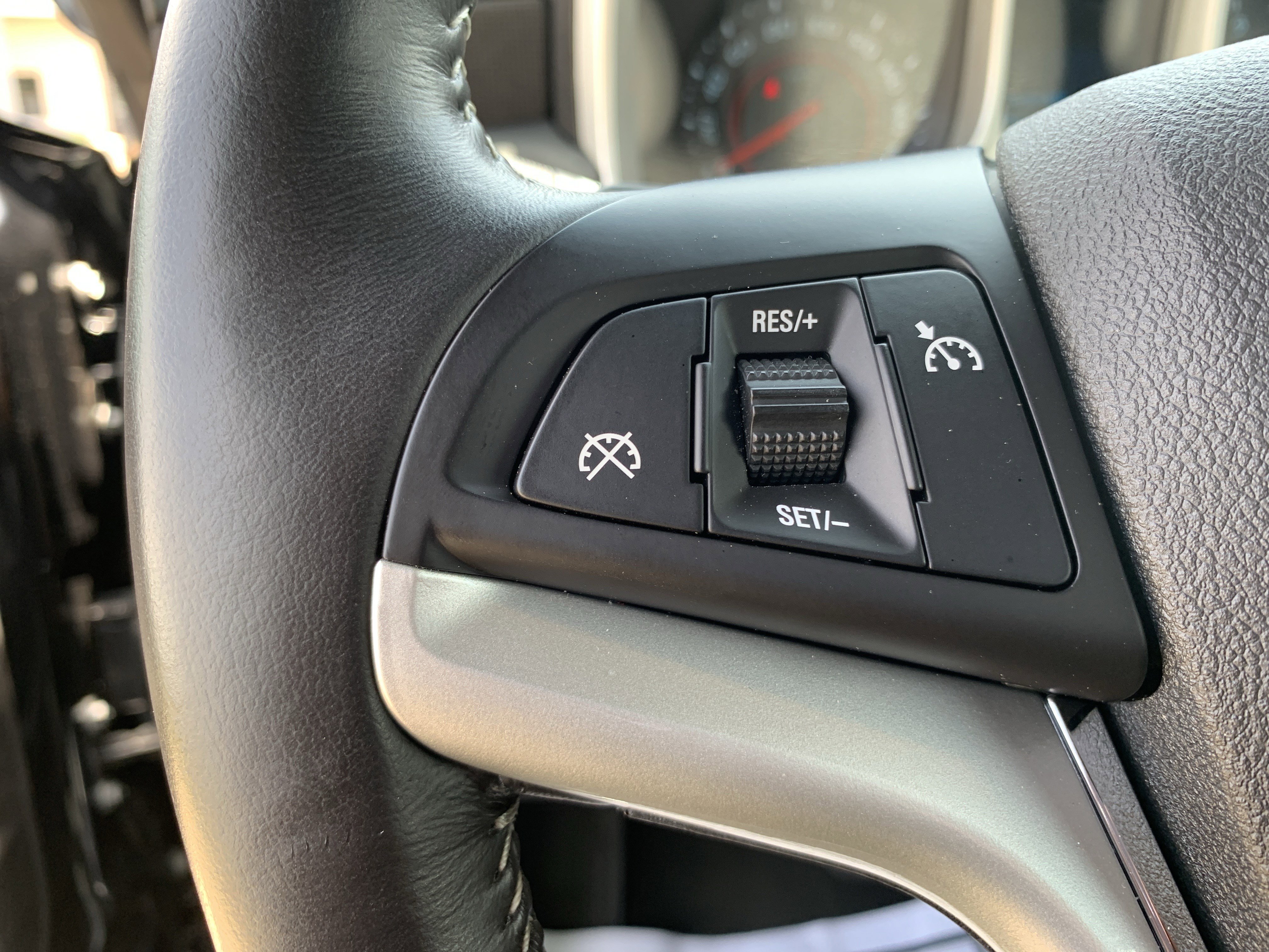Used 2015 Chevrolet Camaro SS w/ RS Package RWD image 19