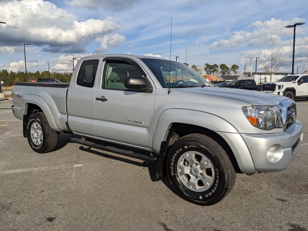 Used 2009 Toyota Tacoma PreRunner image 13