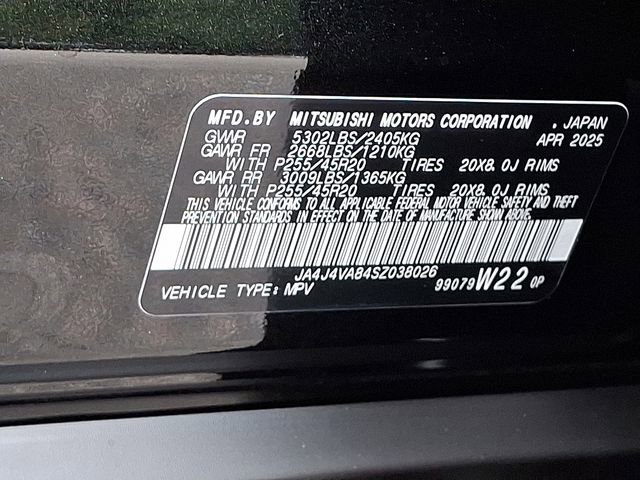 New 2025 Mitsubishi Outlander SE image 14