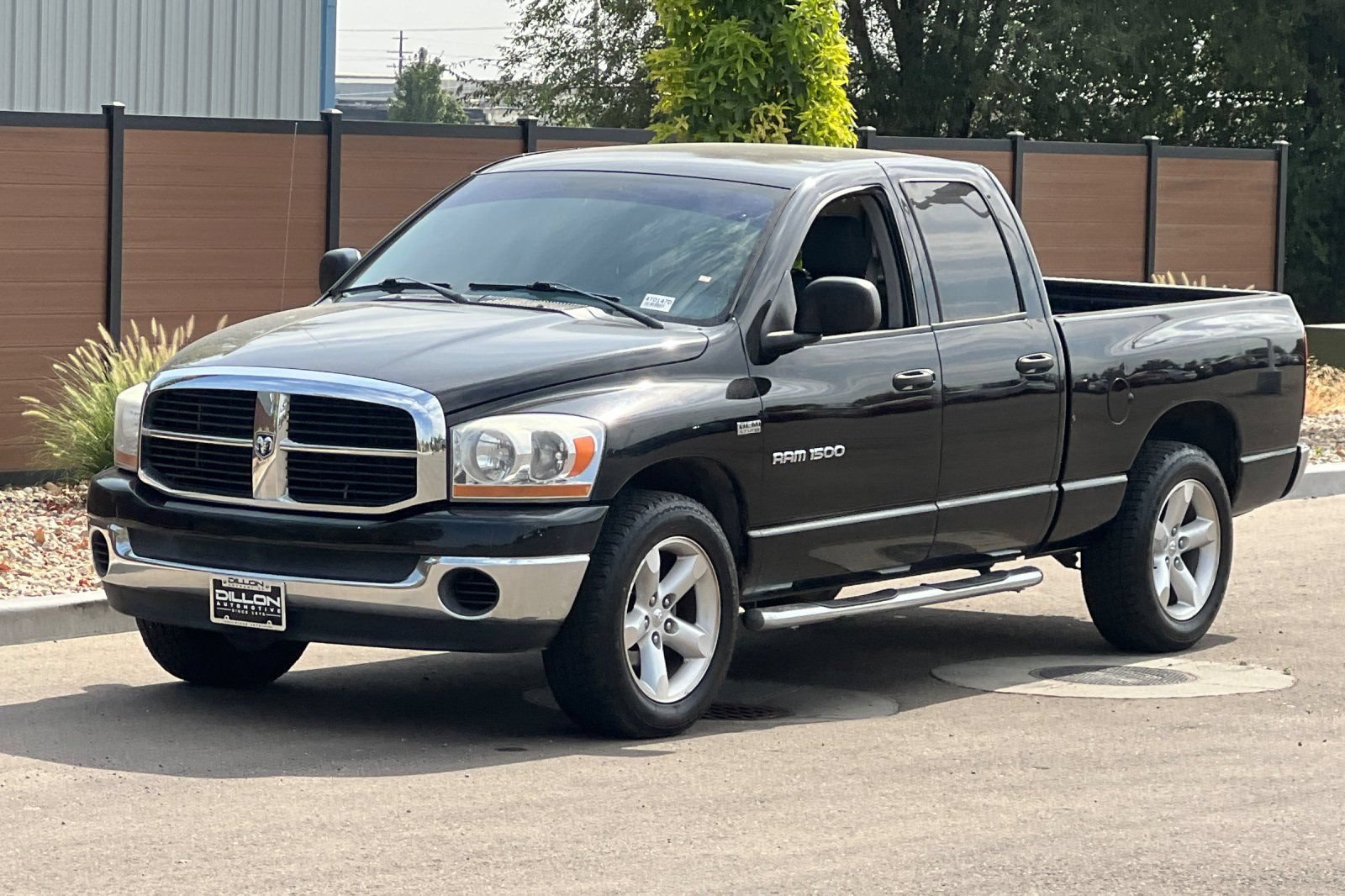 Used 2006 Dodge Ram 1500 Truck SLT w/ Trailer Tow Group RWD image 11