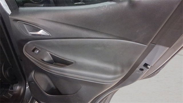 Used 2021 Buick Encore GX Essence w/ Advanced Technology Package image 17