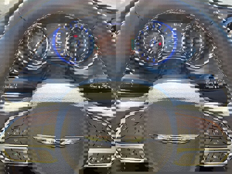 Used 2024 Chrysler Pacifica Touring-L image 24