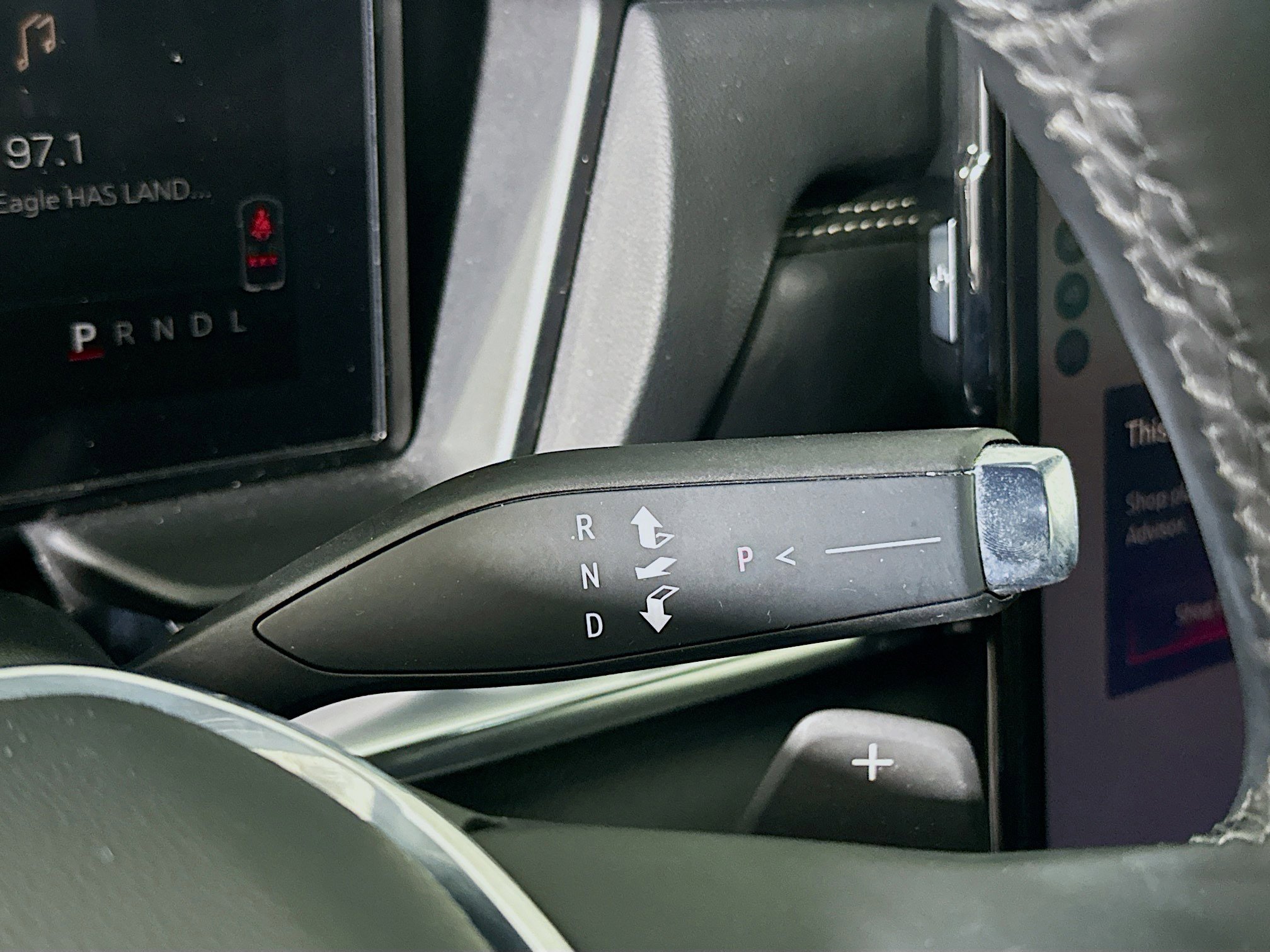 Used 2025 GMC Terrain Elevation image 25