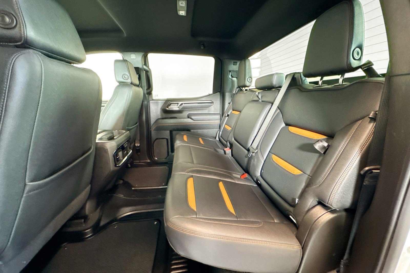 Used 2025 GMC Sierra 1500 AT4 image 22