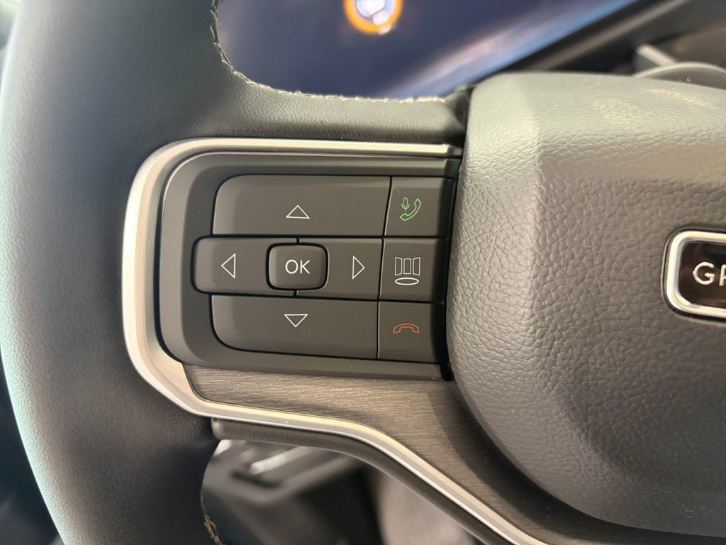 New 2026 Jeep Grand Wagoneer L Limited AWD/4WD image 25