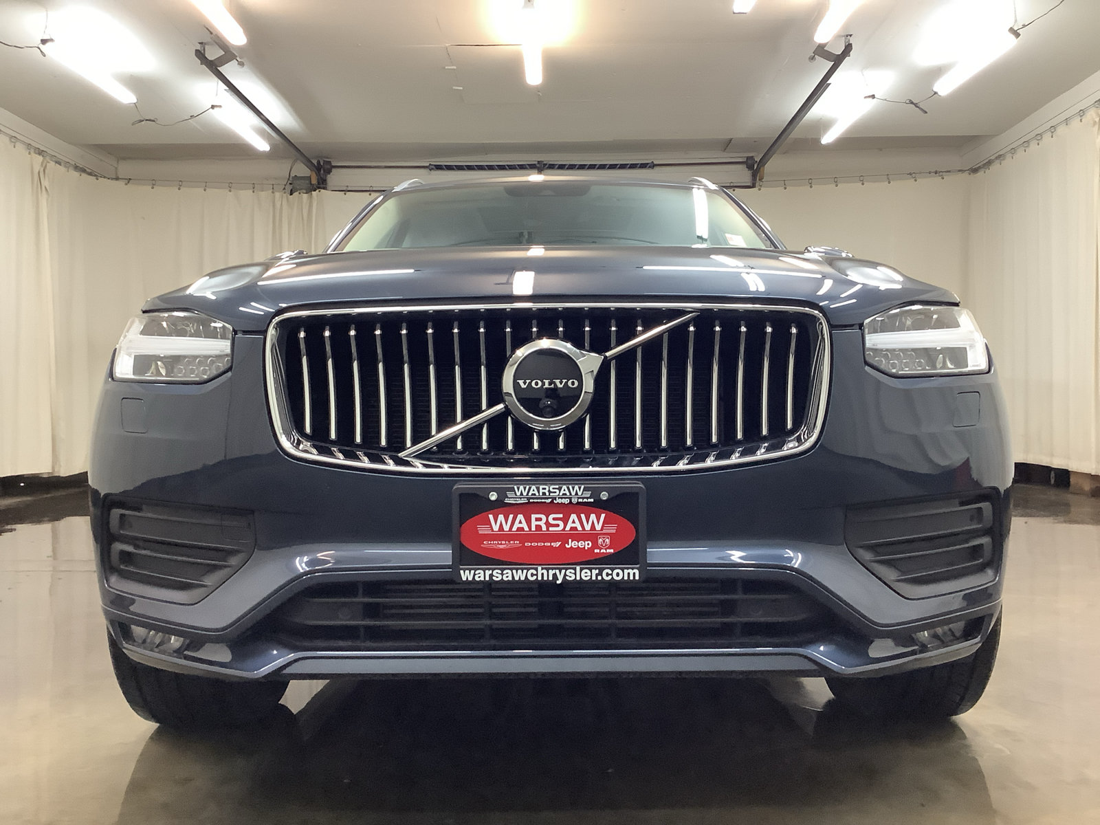 Used 2021 Volvo XC90 T6 Momentum w/ Protection Package AWD/4WD image 10
