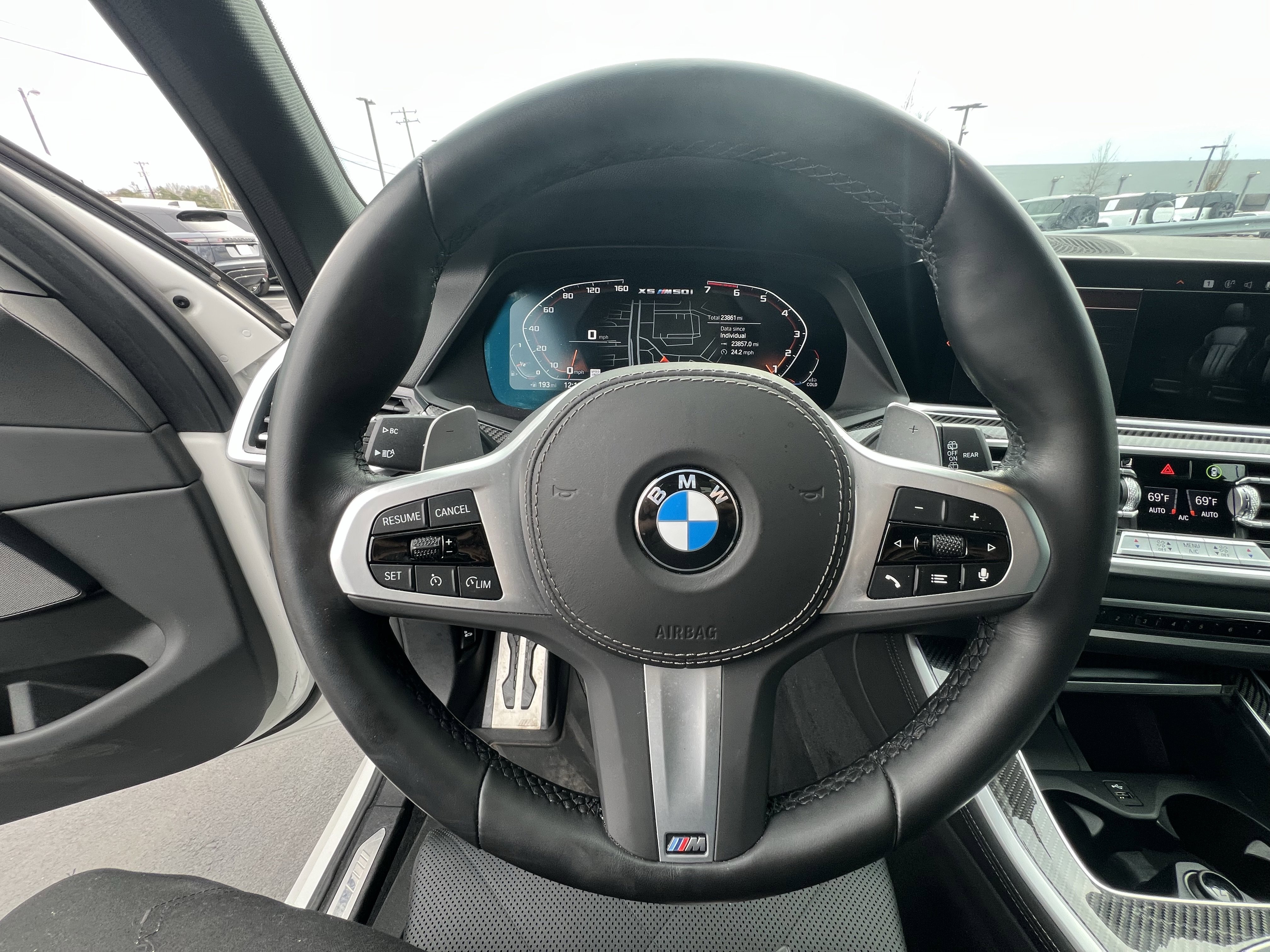 Used 2023 BMW X5 M50i w/ Executive Package image 21