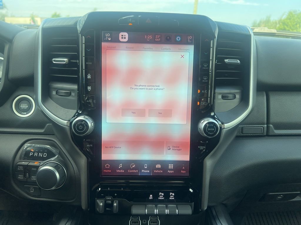 New 2026 RAM 1500 4x4 Crew Cab image 37