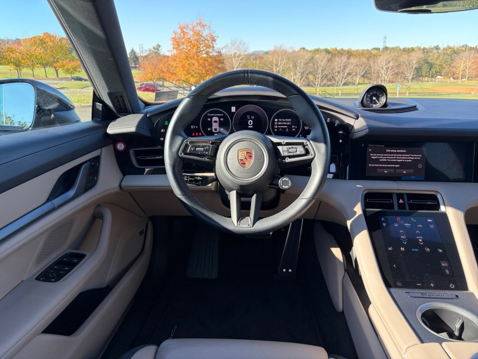 Certified 2025 Porsche Taycan image 12