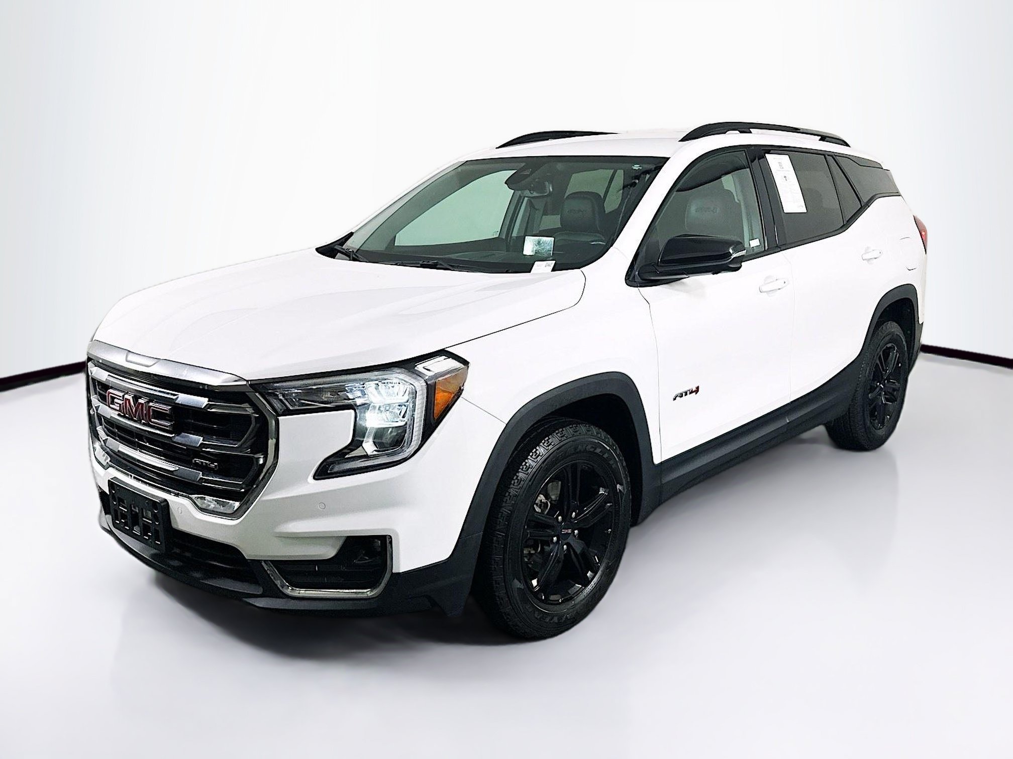 Used 2024 GMC Terrain AT4 w/ Infotainment Package II AWD/4WD image 3