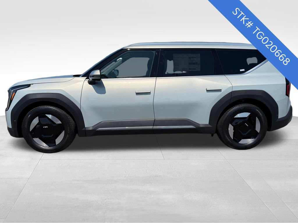 New 2026 Kia EV9 Wind AWD/4WD image 4
