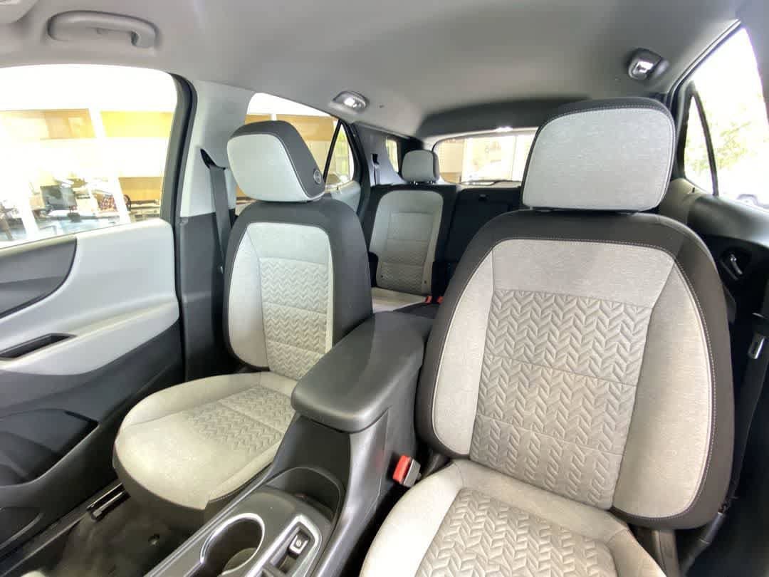 Used 2022 Chevrolet Equinox LT AWD/4WD image 14