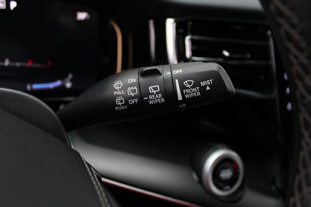 Used 2023 Jeep Grand Wagoneer Series II w/ Quick Order Packagew 28T image 24