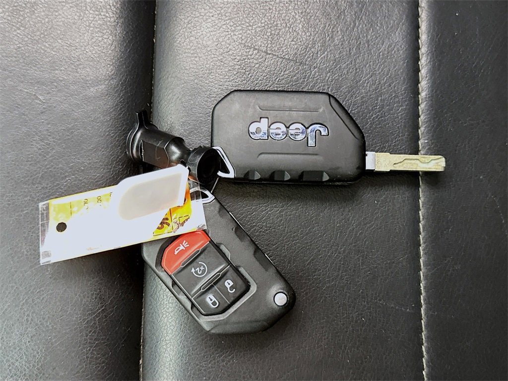 Used 2022 Jeep Wrangler Unlimited Sahara 4xe w/ Cold Weather Group image 35