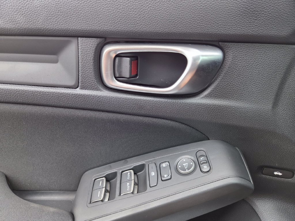 Used 2024 Honda Civic Sport image 24