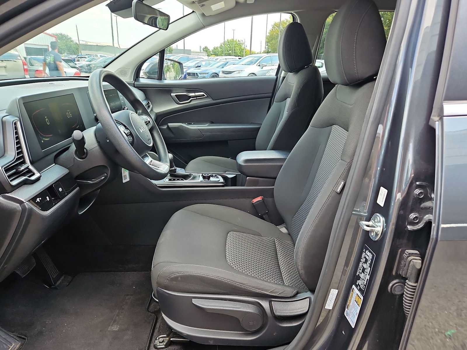 Certified 2024 Kia Sportage LX FWD image 15