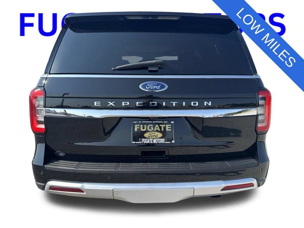 Used 2022 Ford Expedition Limited AWD/4WD image 4