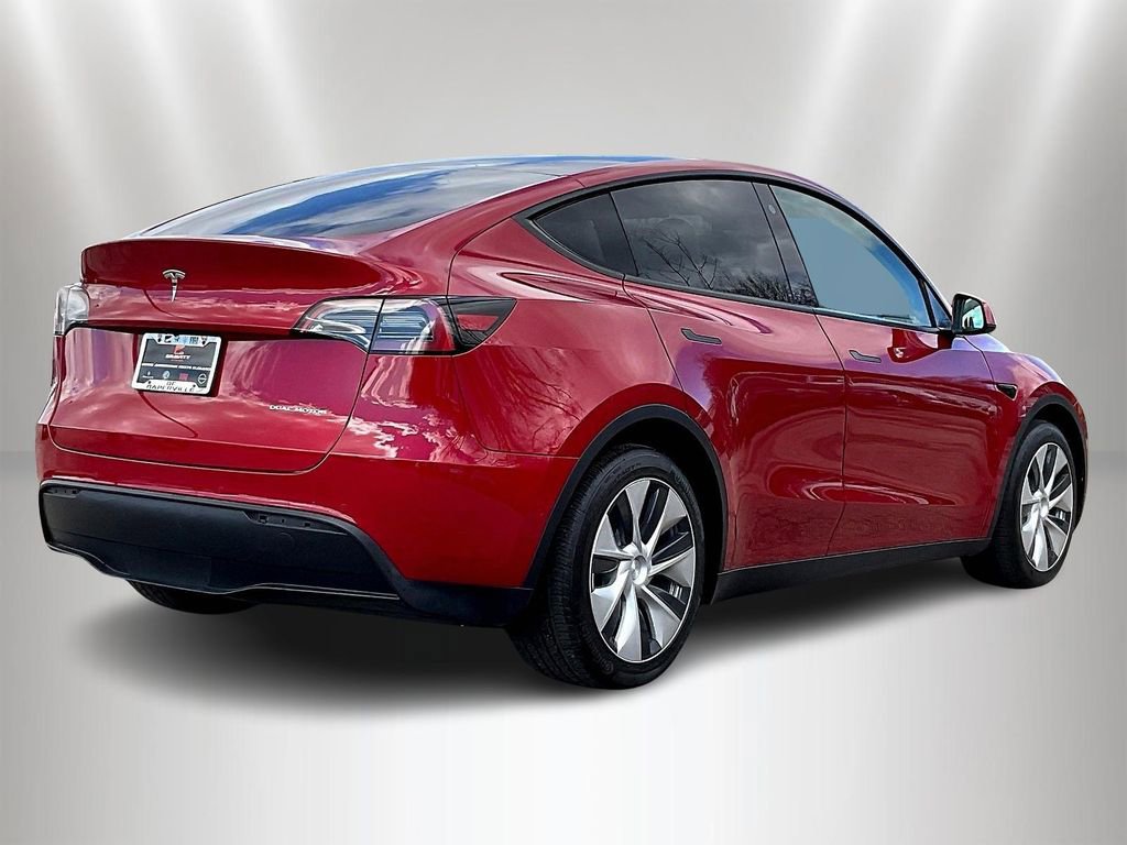 Used 2021 Tesla Model Y Long Range AWD/4WD image 6