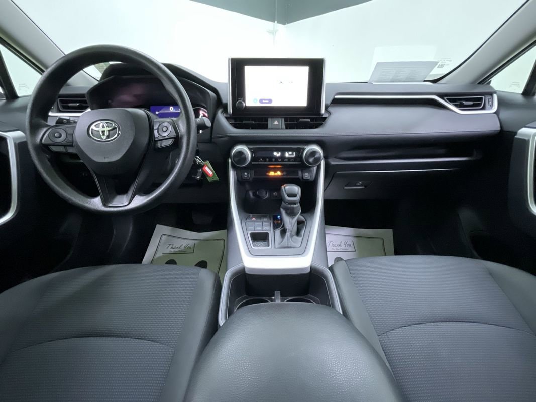 Used 2024 Toyota RAV4 LE image 18