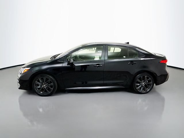 Used 2024 Toyota Corolla SE FWD image 4