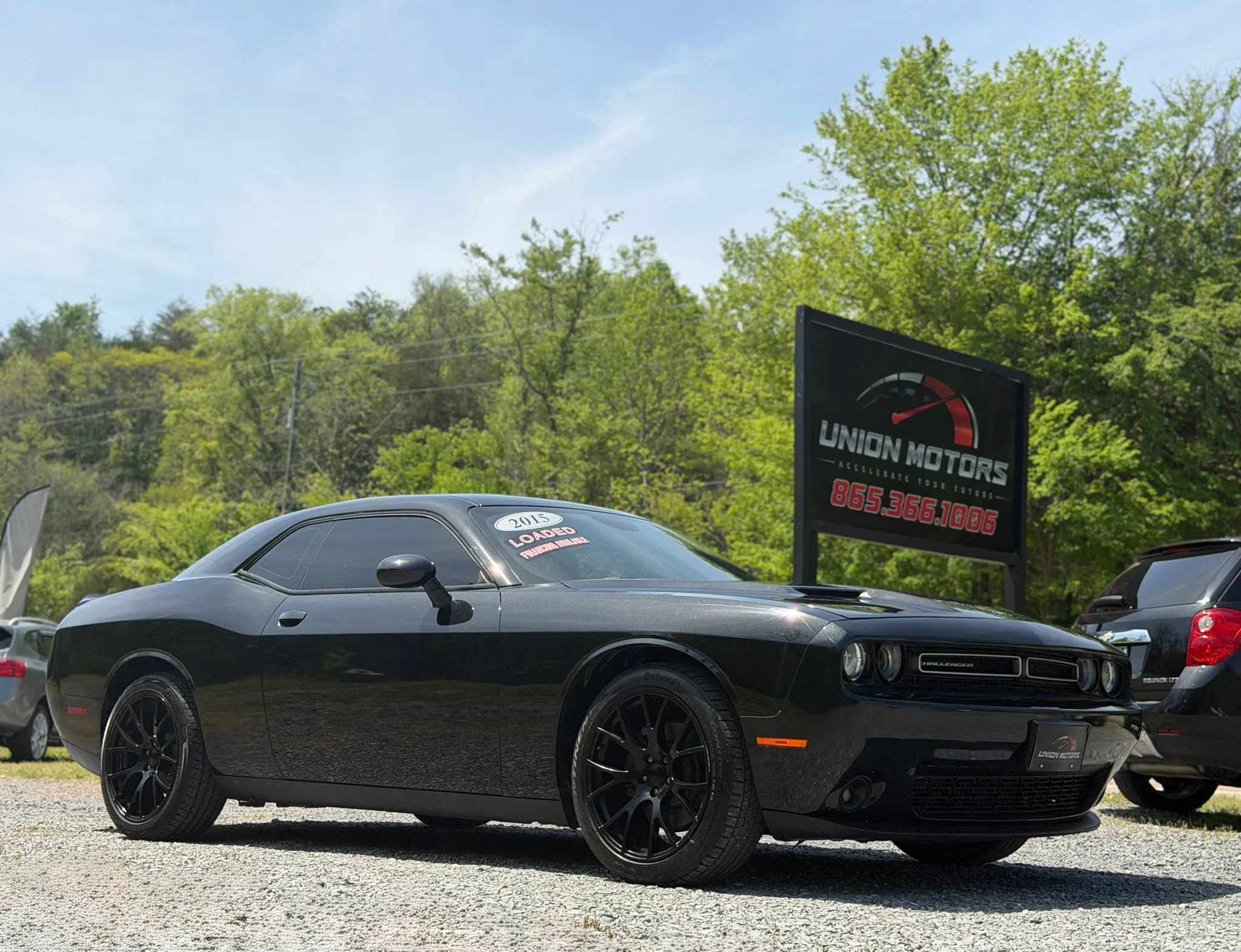 Used 2015 Dodge Challenger SXT Plus w/ Driver Convenience Group RWD image 1